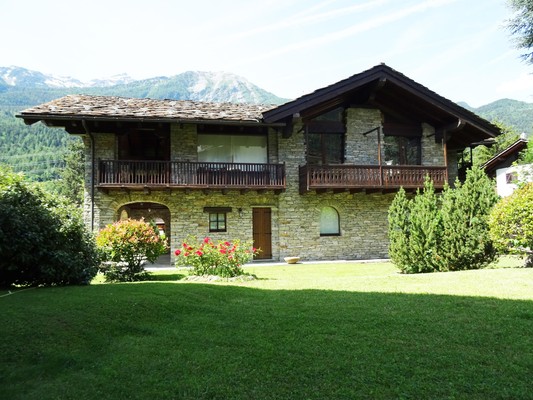 Foto Außenansicht Ferienhaus La Rouine - Morgex