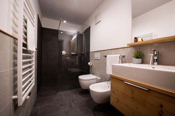 Photo of the bathroom Farmhouse B&B + Apartments Casteller