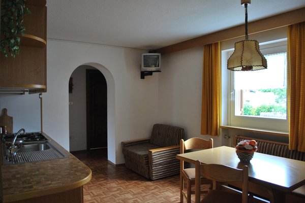 The living area Farmhouse B&B + Apartments Casteller