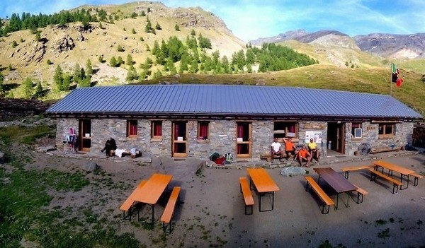 Foto esterno Rifugio delle Marmotte