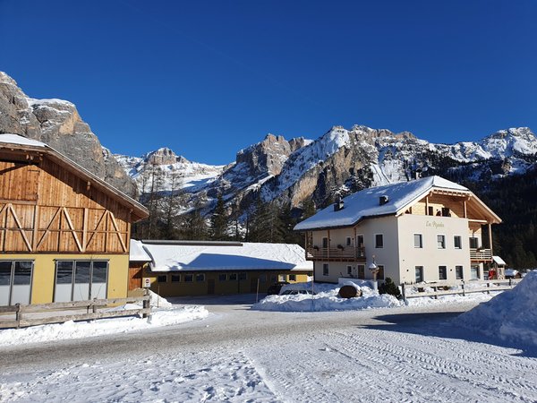 Photo exteriors in winter Les Pizades