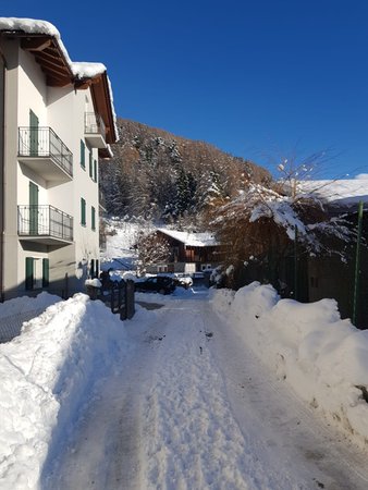 Photo exteriors in winter Casa Reit