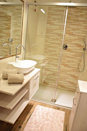 Foto del bagno Appartamenti Daberto Fabiola