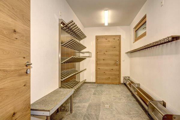 La skiroom Residence Reschenseeblick