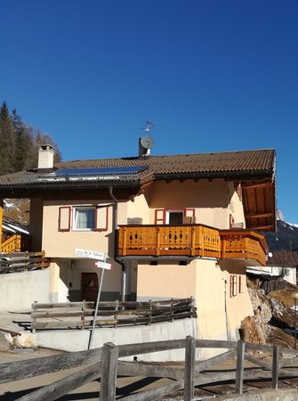 Foto esterno in inverno Ciasa Taboca