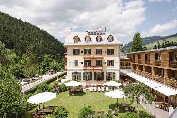 Foto estiva di presentazione Hotel Monte Sella