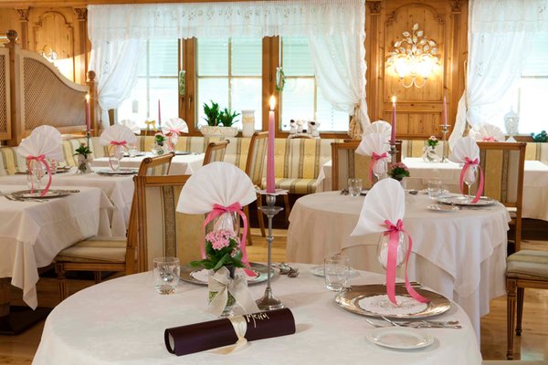 The restaurant San Vigilio / St. Vigil Al Sonnenhof Romantic Event-Hotel
