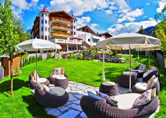 Foto esterno Al Sonnenhof Romantic Event-Hotel