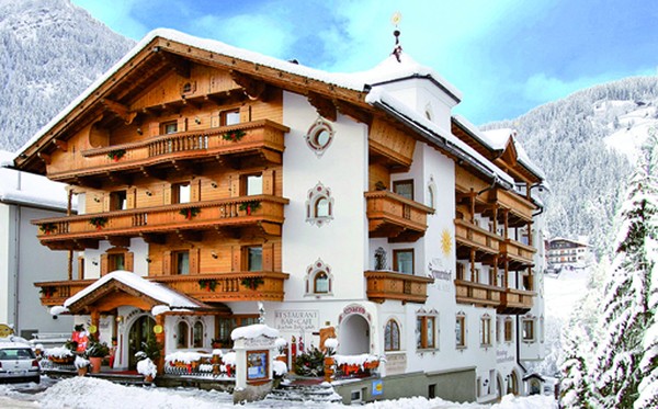 Photo exteriors Al Sonnenhof Romantic Event-Hotel