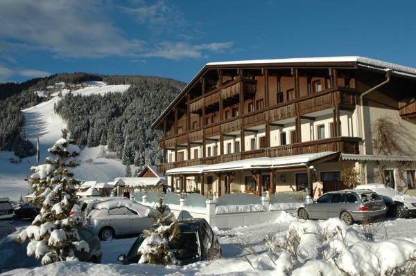 Foto esterno Hotel Condor