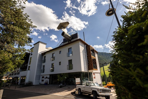 Foto esterno Al Plan, A mountain moving hotel