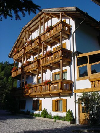 Foto Außenansicht im Sommer Chalet Corso
