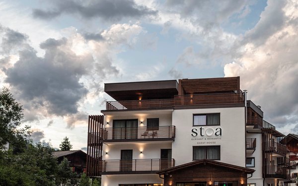 Foto esterno in estate Stoa - Elegant & Romantic Guest House