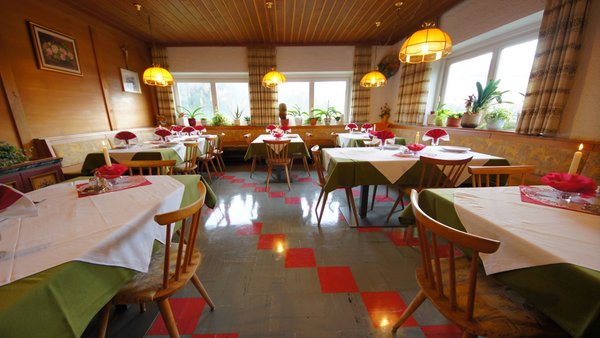 Das Restaurant Pfarre (Sankt Vigil in Enneberg) Gasthof La Pli
