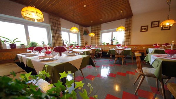 Das Restaurant Pfarre (Sankt Vigil in Enneberg) Gasthof La Pli