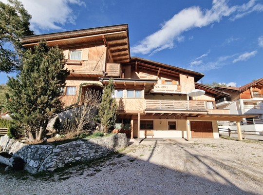 Photo exteriors Hotel Villa Soreghina