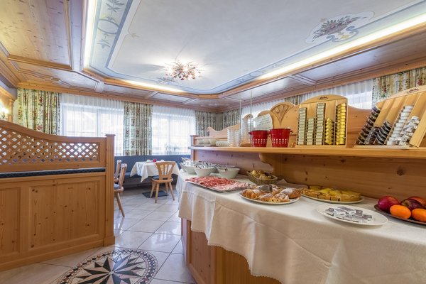 The breakfast Garni (B&B) Cristallo