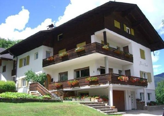 Photo exteriors Garni (B&B) Garni Flu de Munt