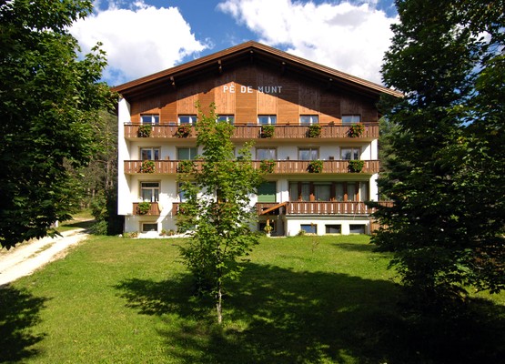 Photo exteriors Garni (B&B) Pe de Munt