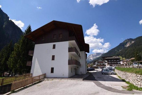 Foto Außenansicht Ferienwohnung Cësa Valeria