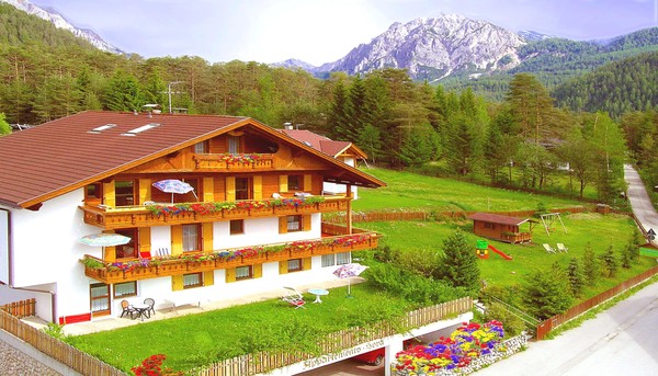 Foto Außenansicht Residence Sorà