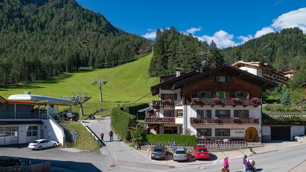 Photo exteriors Residence Soratrù