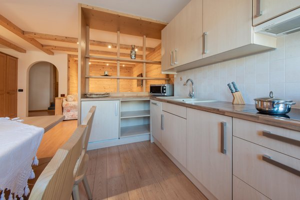Foto der Küche Apartments Ciasa Greta
