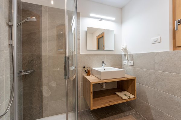 Foto del bagno Appartamenti Ciasa Romantica