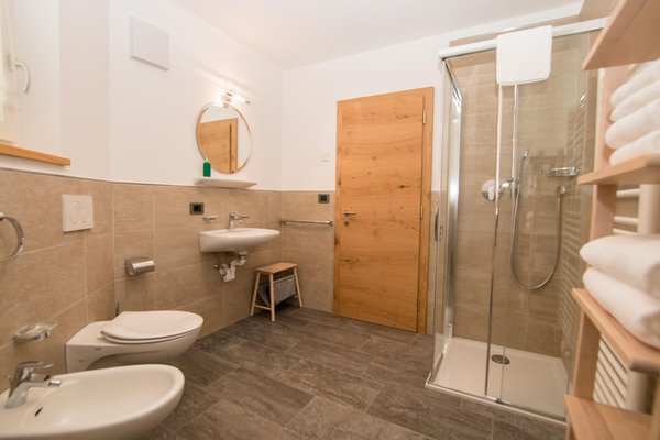 Foto del bagno Appartamenti Ciasa Lavarella