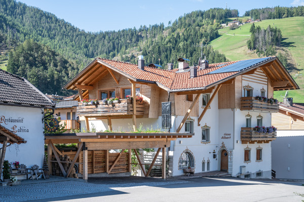 Photo exteriors Apartments Ciasa Albert