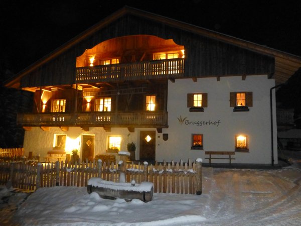 Foto esterno in inverno Bruggerhof