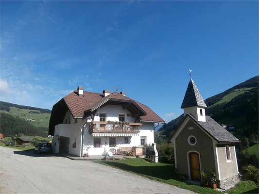 Foto Außenansicht Ferienwohnungen auf dem Bauernhof Groneshof