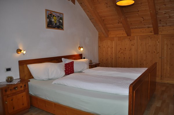 Foto vom Zimmer Ferienwohnungen auf dem Bauernhof Lü de Bolser