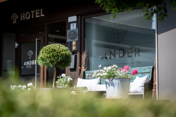 Photo exteriors Hotel ANDER