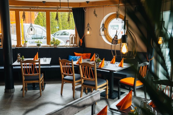 Il ristorante Stegona (Brunico) Wochtla Buam
