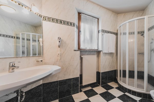 Photo of the bathroom Hotel Wochtla Buam