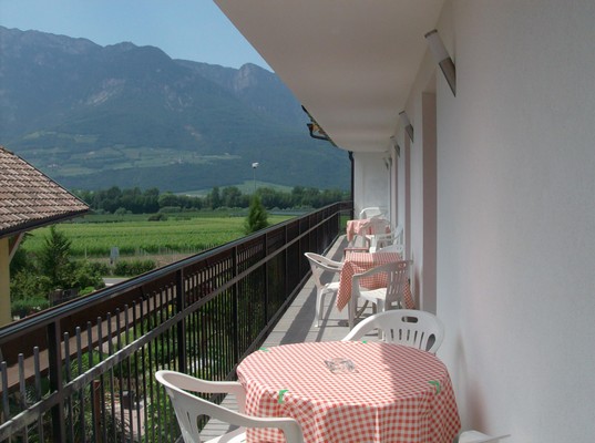 Foto vom Balkon Pension Flora
