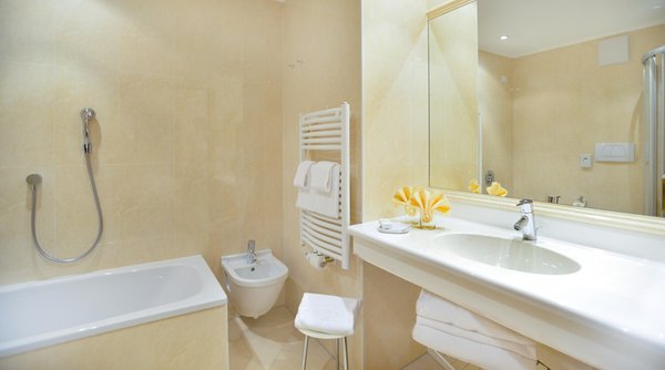 Photo of the bathroom Hotel Royal Hinterhuber