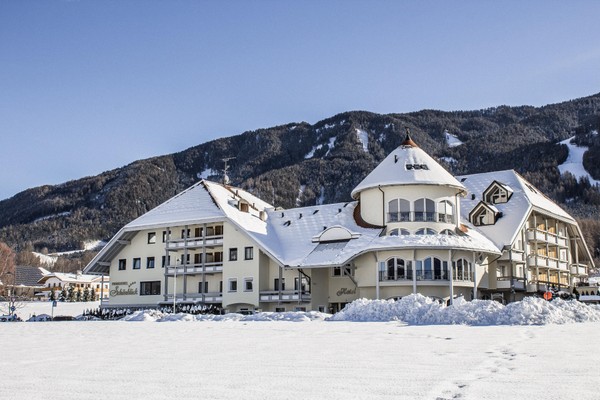 Photo exteriors Hotel Montis