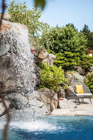 Photo of the outdoor swimming pool