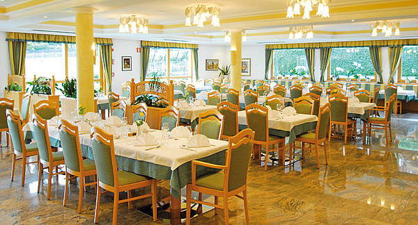 The restaurant Riscone / Reischach Olympia