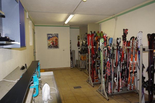 La skiroom Hotel Akelei
