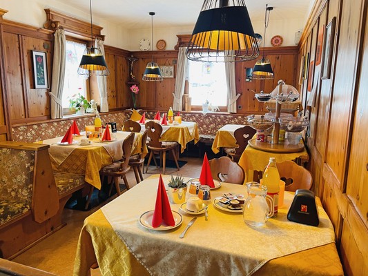 Il ristorante Riscone Untermoarhof