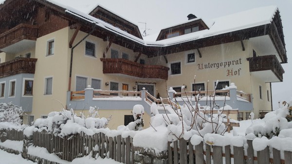 Foto Außenansicht Hotel Untergopprathof
