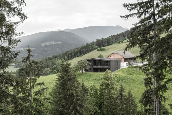 Foto esterno in estate naturApart