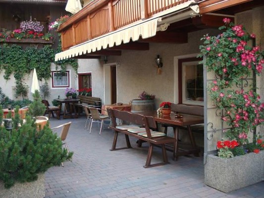 Foto esterno Albergo Jägerheim
