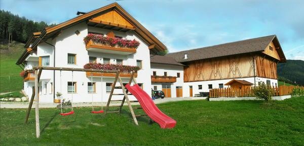 Foto Außenansicht Ferienwohnungen auf dem Bauernhof Fuchshof