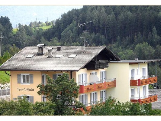 Foto esterno B&B + Appartamenti Haus Urthaler