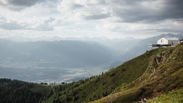 Lage Alpinn Food Space and Restaurant Bruneck