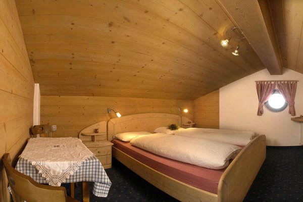 Foto vom Zimmer Ferienwohnungen auf dem Bauernhof Tuene